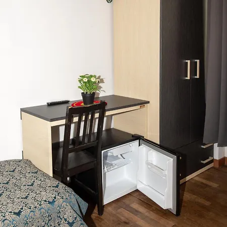 Gioia Πανσιόν 2*