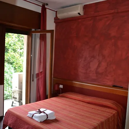 Πανσιόν Gioia 3*