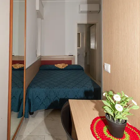 Gioia Πανσιόν 3*